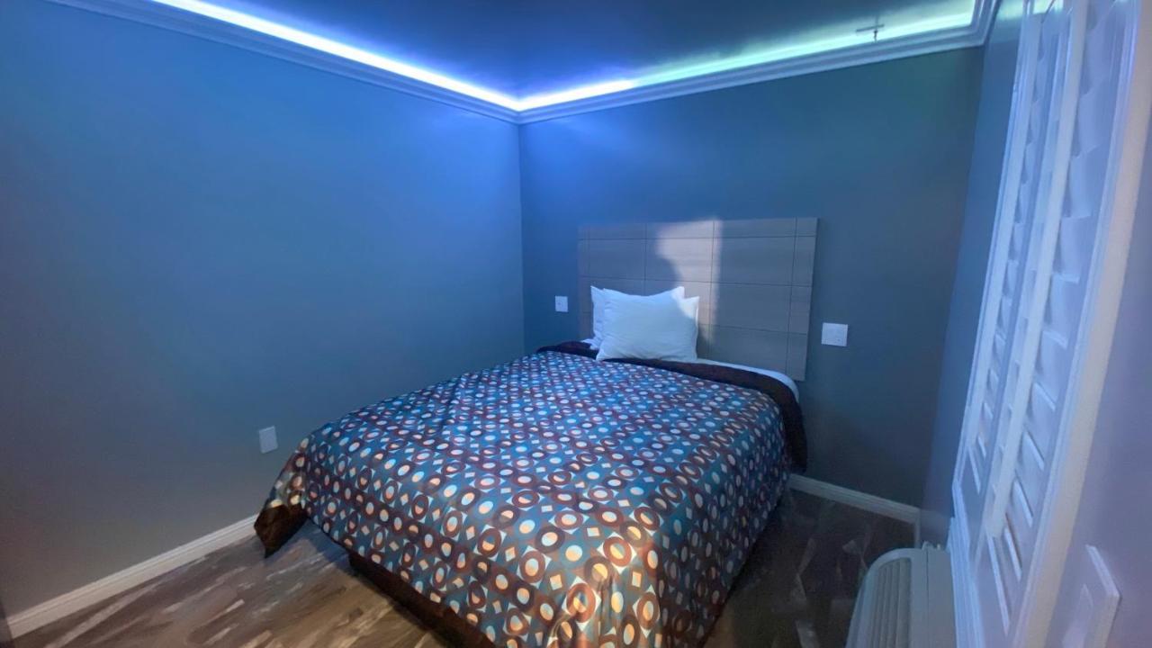 La Perla Motel South Gate Εξωτερικό φωτογραφία